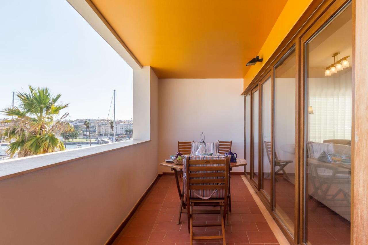 Marina Starboard Apartment, Lagos Buitenkant foto