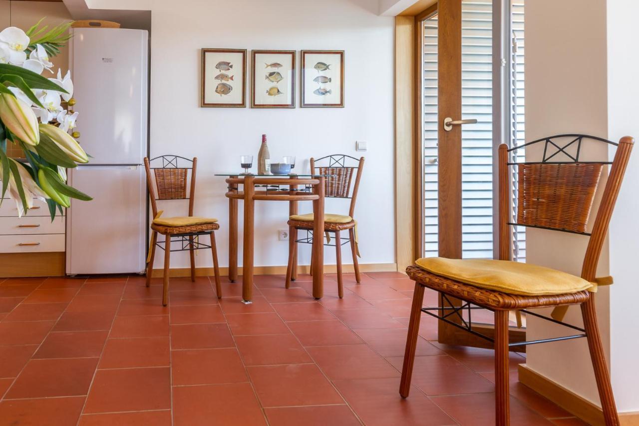Marina Starboard Apartment, Lagos Buitenkant foto
