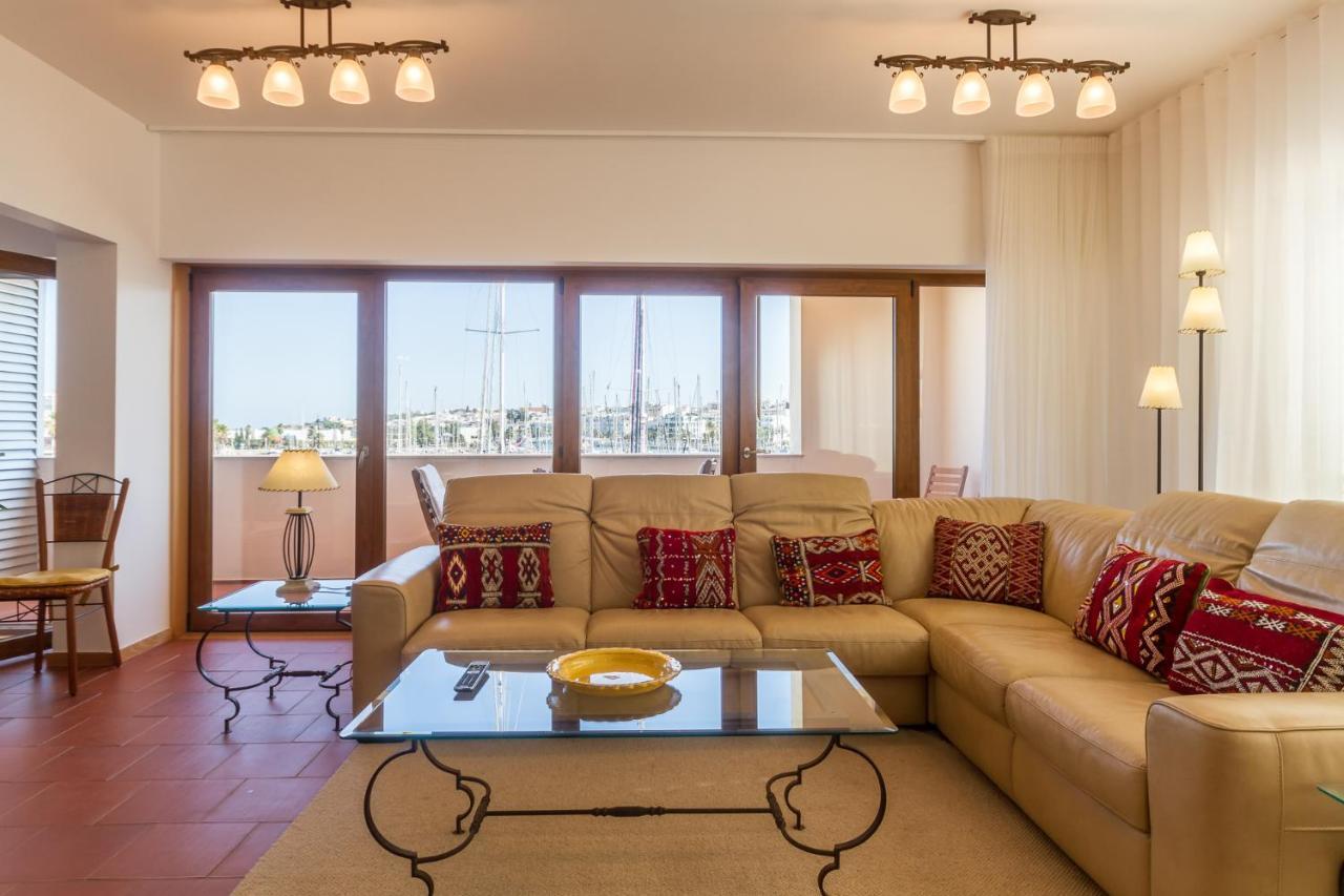 Marina Starboard Apartment, Lagos Buitenkant foto